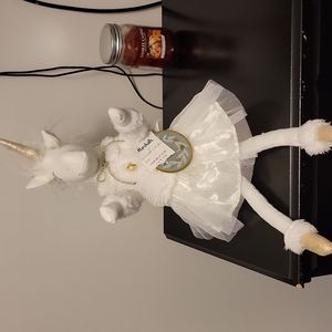 Girls stuffed unicorn